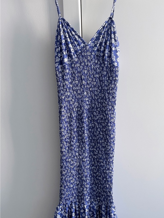SHEIN Dresses & Skirts - SHEIN Blue Floral Smocked Midi Dress with Ruffle Hemline